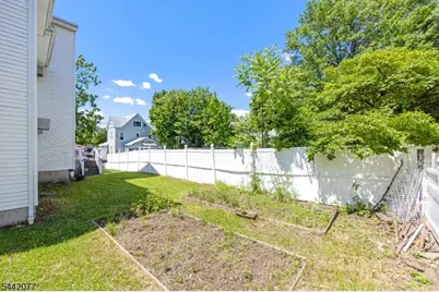 15 E Pierrepont Ave, Rutherford, NJ 07070 - Photo 37