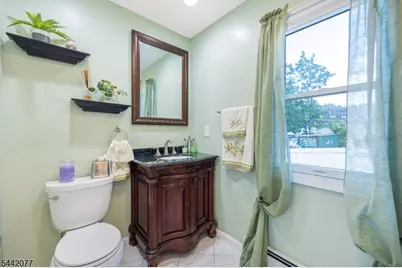 15 E Pierrepont Ave, Rutherford, NJ 07070 - Photo 5