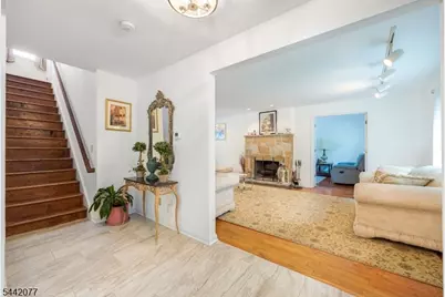 15 E Pierrepont Ave, Rutherford, NJ 07070 - Photo 7