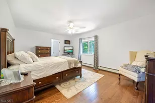 15 E Pierrepont Ave, Rutherford, NJ 07070 - Photo 17