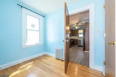 8-02 Henderson Blvd, Fair Lawn, NJ 07410 - Photo 11