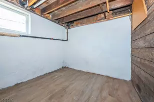 8-02 Henderson Blvd, Fair Lawn, NJ 07410 - Photo 27