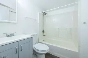 8-02 Henderson Blvd, Fair Lawn, NJ 07410 - Photo 21