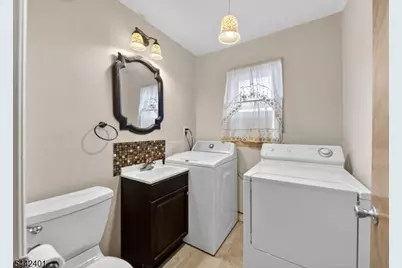 95 Pine St, Woodbridge Township, NJ 08830 - Photo 15