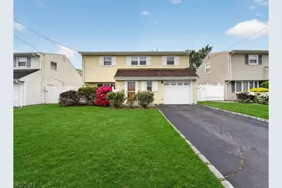 95 Pine St, Woodbridge Township, NJ 08830 - Photo 1