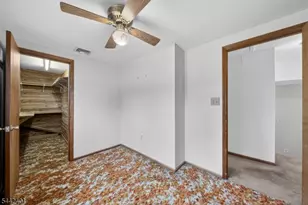 95 Pine St, Woodbridge Township, NJ 08830 - Photo 19