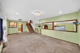 95 Pine St, Woodbridge Township, NJ 08830 - Photo 5