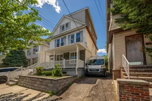 946 Emma St, Elizabeth, NJ 07201 - Photo 3