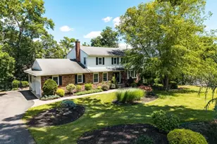 10 Rockledge Terrace, Pequannock Township, NJ 07444 - Photo 1