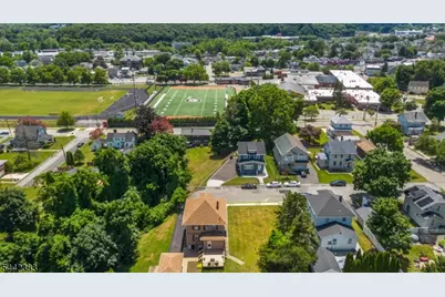 17 E Cooper St, Dover, NJ 07801 - Photo 9