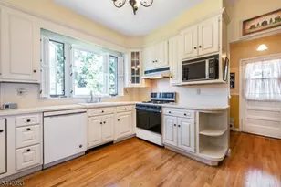 17 E Cooper St, Dover, NJ 07801 - Photo 17