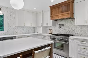 89 Whitney Rd, Millburn Twp., NJ 07078 - Photo 17