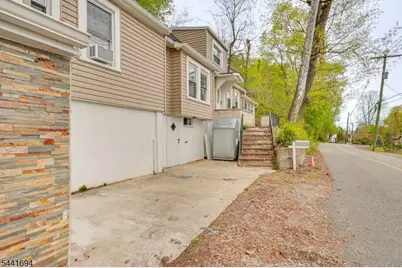 86 Pine Brook Rd, Lincoln Park, NJ 07035 - Photo 3