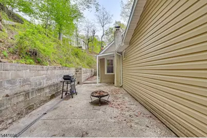 86 Pine Brook Rd, Lincoln Park, NJ 07035 - Photo 15