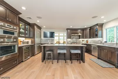 57 Coventry Rd, Wayne, NJ 07470 - Photo 9