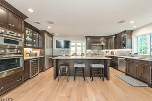 57 Coventry Rd, Wayne, NJ 07470 - Photo 9