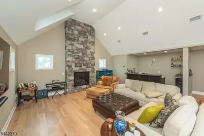 57 Coventry Rd, Wayne, NJ 07470 - Photo 19