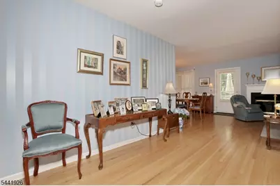 72 Birch Ln, Wayne Twp., NJ 07470 - Photo 7