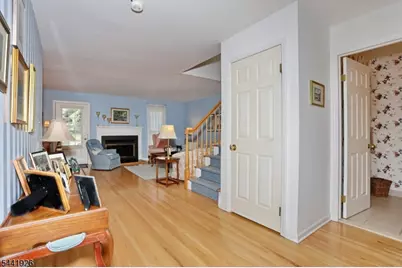 72 Birch Ln, Wayne Twp., NJ 07470 - Photo 5
