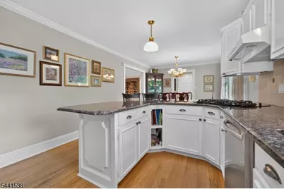 653 Foothill Rd, Bridgewater, NJ 08807 - Photo 13