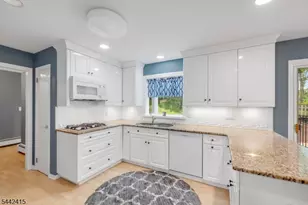 78 Urban Club Rd, Wayne, NJ 07470 - Photo 15