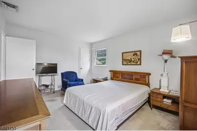 19 Bear Brook Ln, Livingston, NJ 07039 - Photo 27