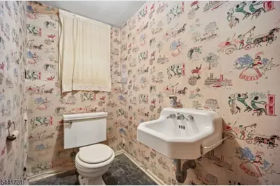 19 Bear Brook Ln, Livingston, NJ 07039 - Photo 21