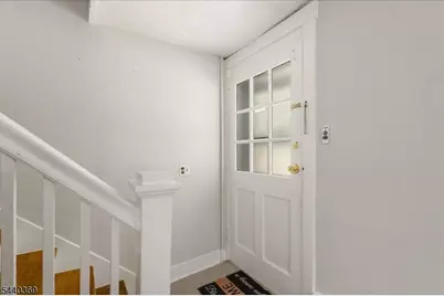 31 Center St, Bernardsville, NJ 07924 - Photo 3