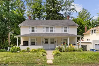 31 Center St, Bernardsville, NJ 07924 - Photo 1
