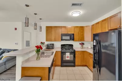 400 E Front St #415, Plainfield, NJ 07060 - Photo 9