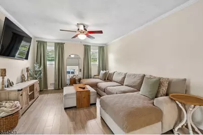 80 Easton Ave, Spotswood, NJ 08884 - Photo 9