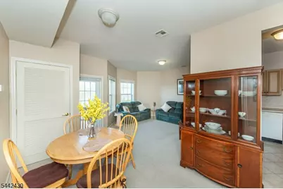 375 Rifle Camp Rd #202, Woodland Park, NJ 07424 - Photo 11