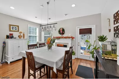 215 Barringer Dr #215, Nutley, NJ 07110 - Photo 15