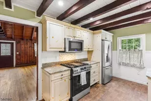 231 Sussex Ave, Andover Township, NJ 07860 - Photo 17
