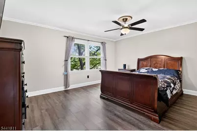 31 Chelsea Cir, Raritan Township, NJ 08822 - Photo 15