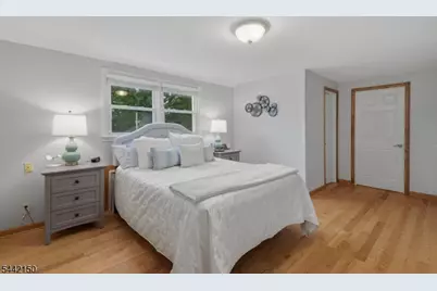 170 Dawson Ave, Clifton, NJ 07012 - Photo 7