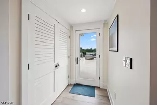 10 Laurel Ave, Franklin Township, NJ 08528 - Photo 23