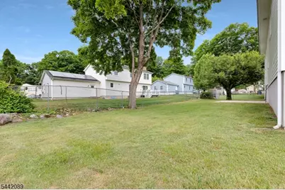 90 James St, Parsippany, NJ 07950 - Photo 35