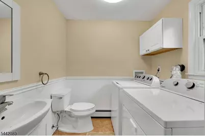 90 James St, Parsippany, NJ 07950 - Photo 33