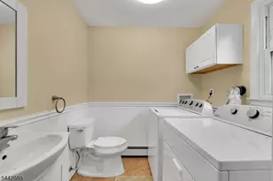 90 James St, Parsippany, NJ 07950 - Photo 33