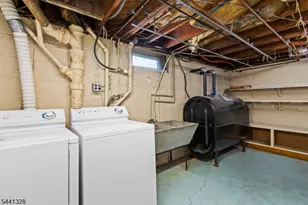 200 Baker St, Dover, NJ 07801 - Photo 15