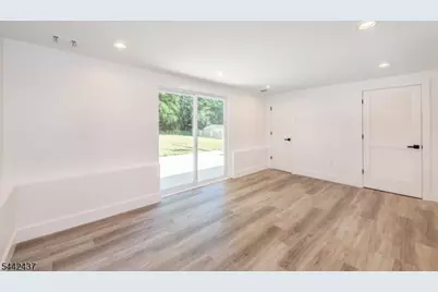 13 Arverne Rd, West Orange Township, NJ 07052 - Photo 17