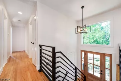 13 Arverne Rd, West Orange Township, NJ 07052 - Photo 9