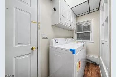 242 W Hanover Ave, Morris Township, NJ 07960 - Photo 17