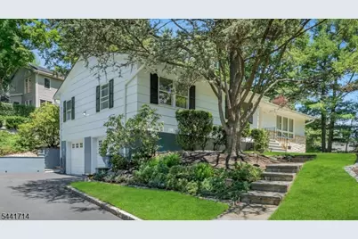 350 Greenbrier Ct, Mountainside, NJ 07092 - Photo 29