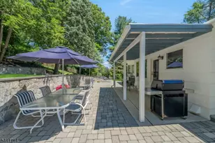 350 Greenbrier Ct, Mountainside, NJ 07092 - Photo 5