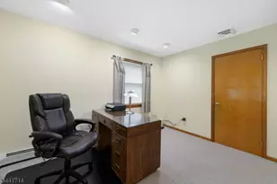 350 Greenbrier Ct, Mountainside, NJ 07092 - Photo 23