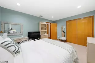 350 Greenbrier Ct, Mountainside, NJ 07092 - Photo 21