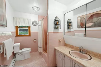 350 Greenbrier Ct, Mountainside, NJ 07092 - Photo 23