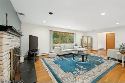 350 Greenbrier Ct, Mountainside, NJ 07092 - Photo 11